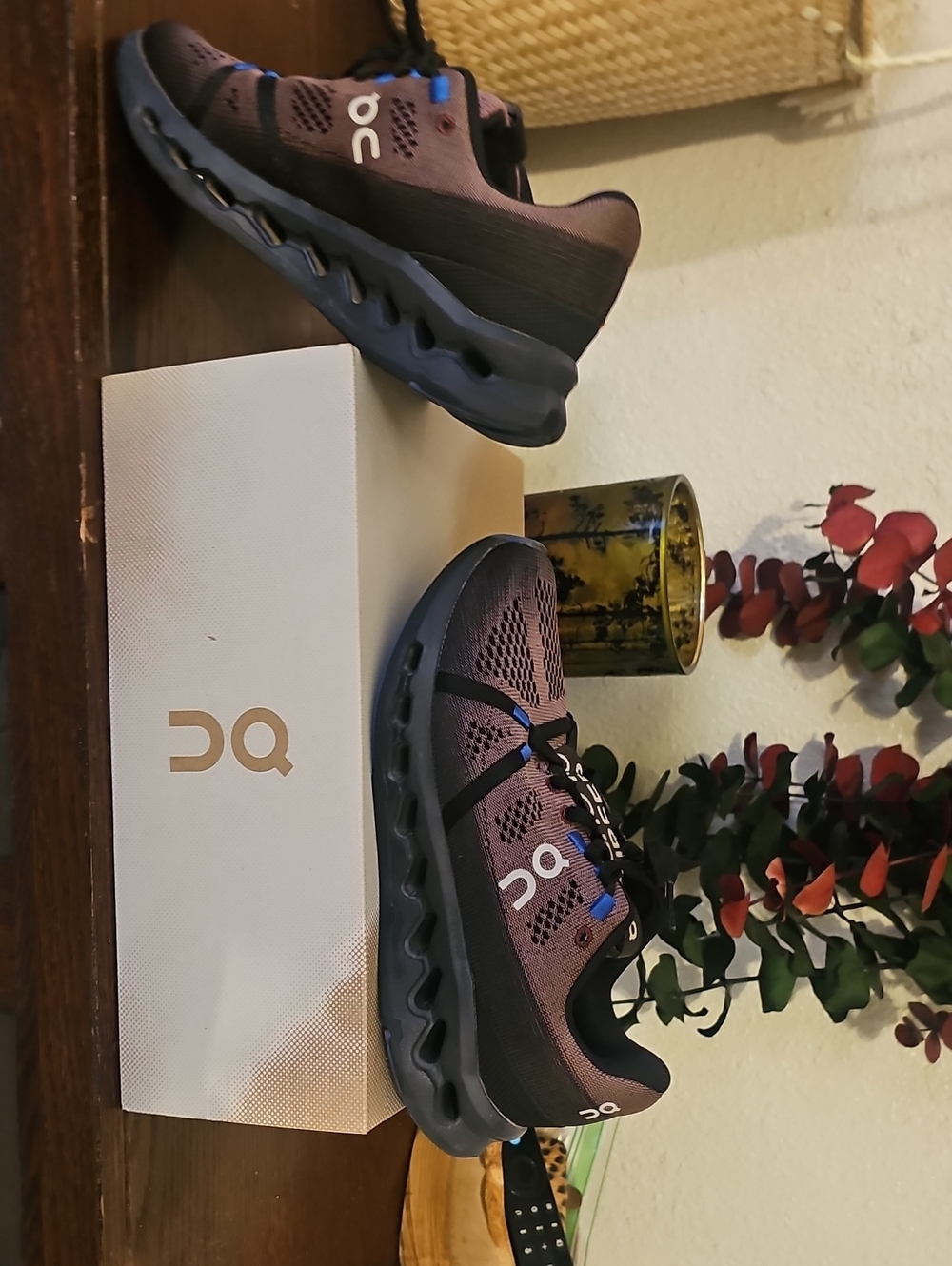 On Cloud- CLOUDSURFER-Running Women's Purple and Black Athletic Shoes SIZE: 6.5